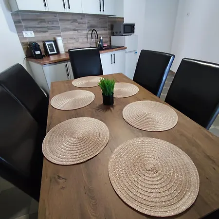 Bastya Appartement *