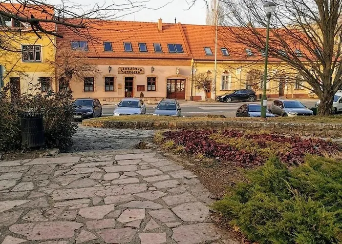 Lägenhet Bastya